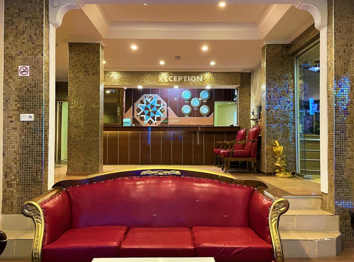 Select Suite & Apart Hotel 阿拉尼亚 外观 照片